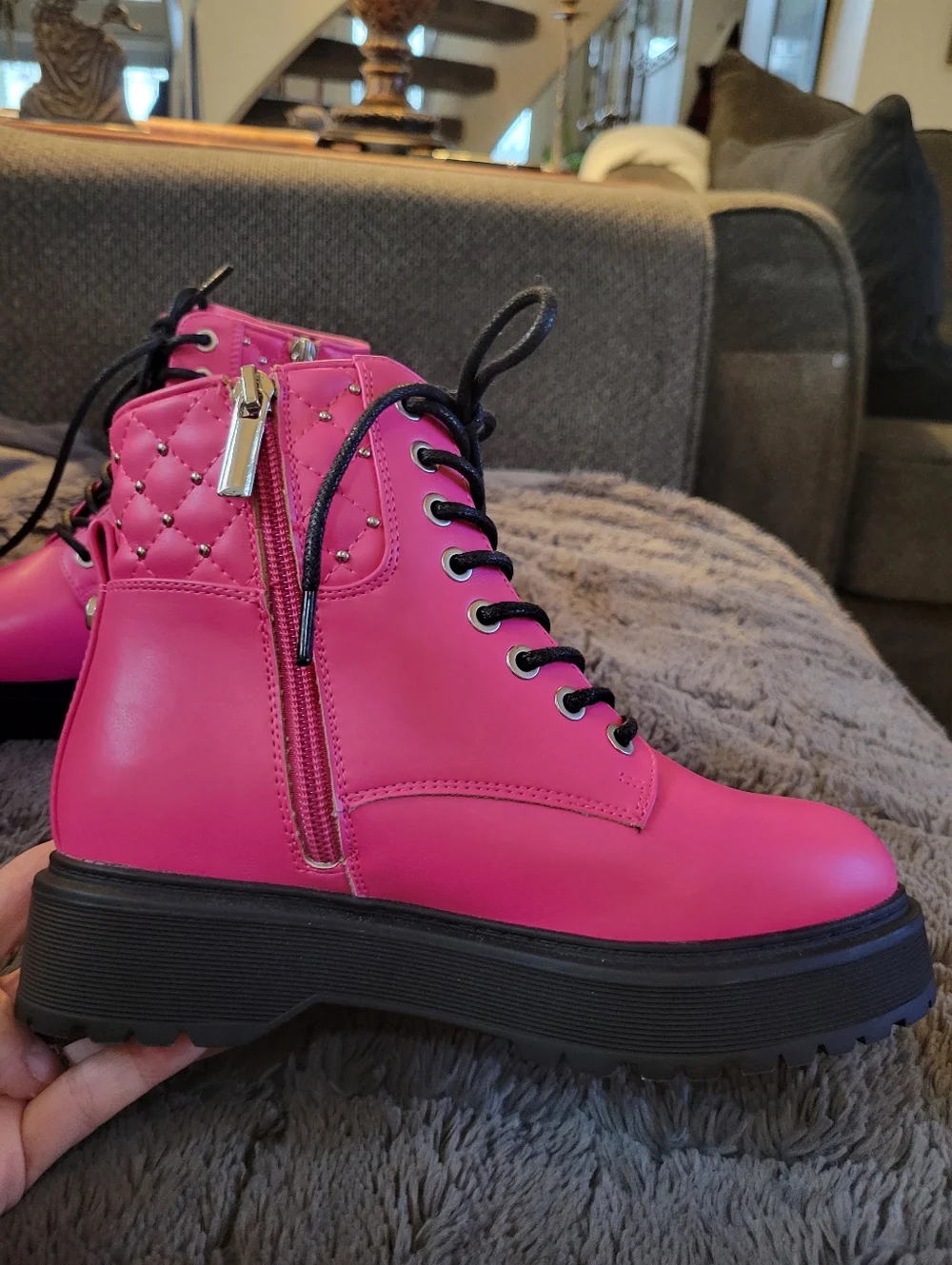 Sonoma Boots Hot Pink Waffle Sole Lace Ups  Girls‎ Size 2